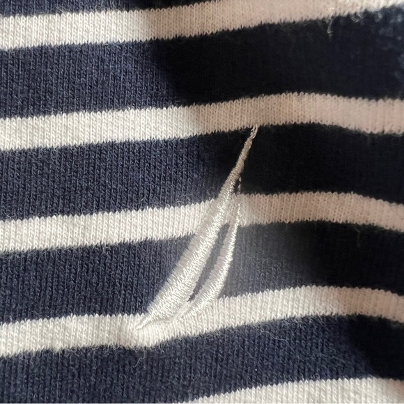 Nautica Navy + White Nautical Zip-Up Beach Cover Up w/ Hood + Pockets, Medium - Picture 9 of 11